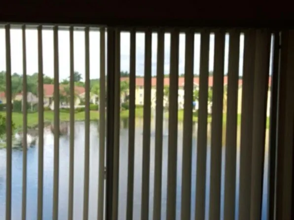 8287 Key Royal Ln, Naples, FL