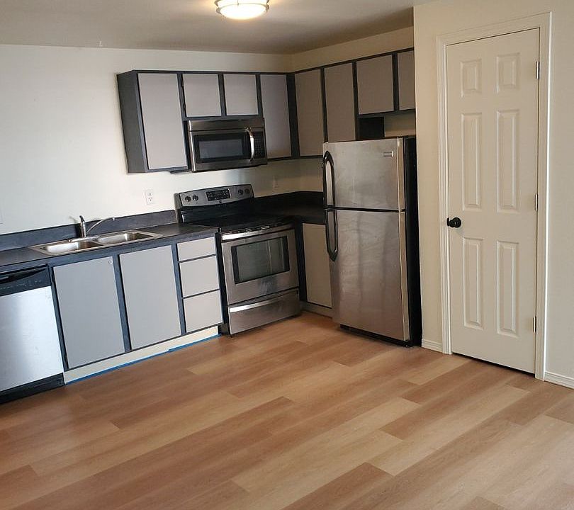 The Elizabeth Townhomes Prineville 803899 NW 10th St Prineville