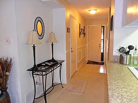 2nd image of 5004 Celtic Ct