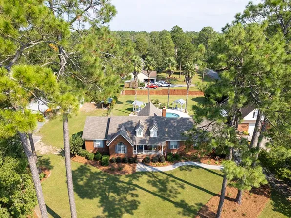 1311 Pineland Ests, Nashville, GA 31639
