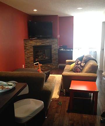 Large Livingroom Area