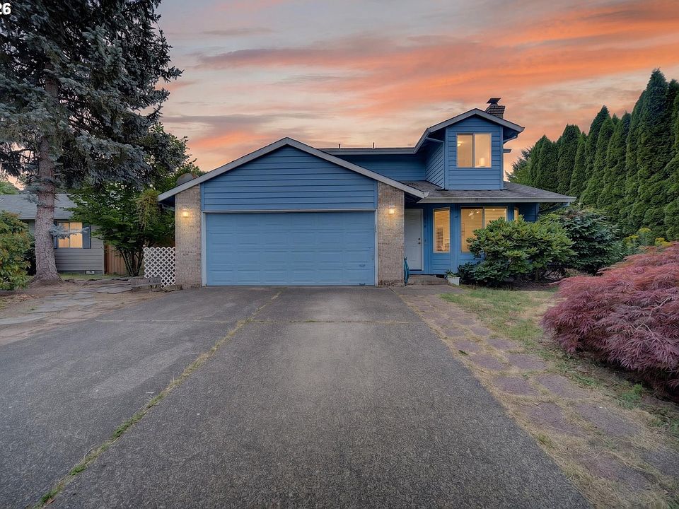 1st image of 212 Sunset Dr