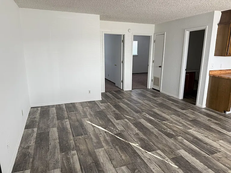 Serenity Ridge Apartments — Photo 6