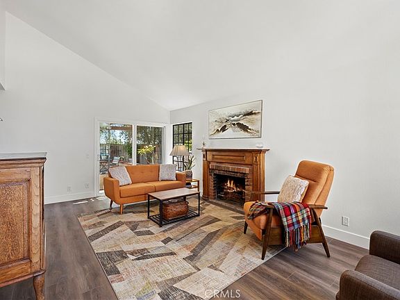 5th image of 32082 Pleasant Glen Rd