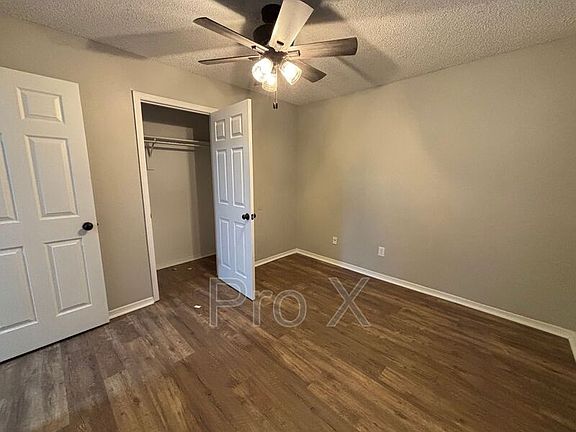 3rd image of 3401 SW Landau Ct APT 1