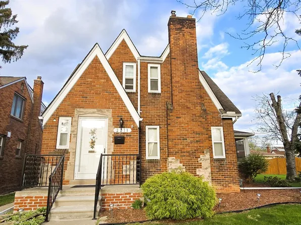 2211 23rd St, Wyandotte, MI 48192