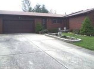 288 Manor Dr, Radcliff, KY 40160