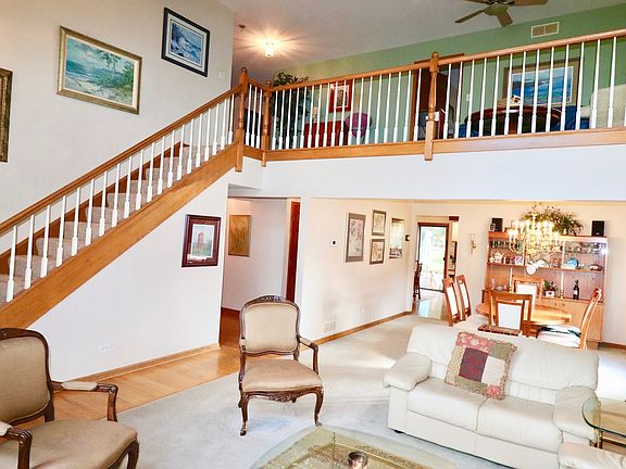 4th image of 620 Misty Creek Dr