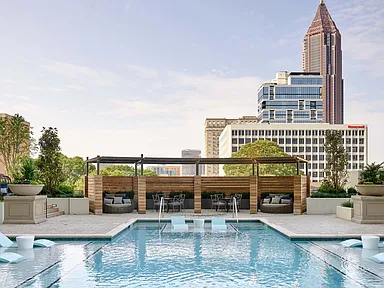 The Hadley - Resident Bar