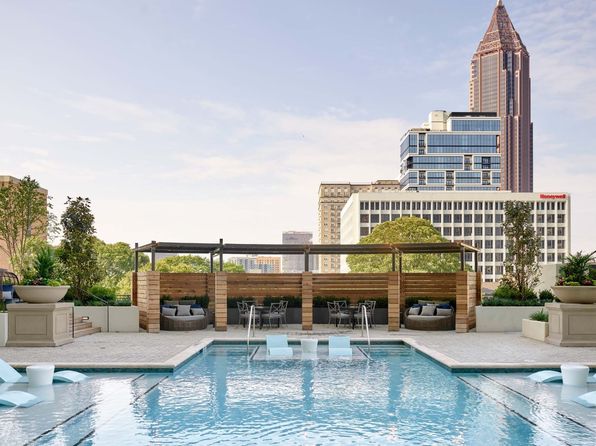 770 Juniper St NE APT 2108