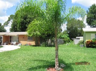 2153 1st Pl SW, Vero Beach, FL 32962