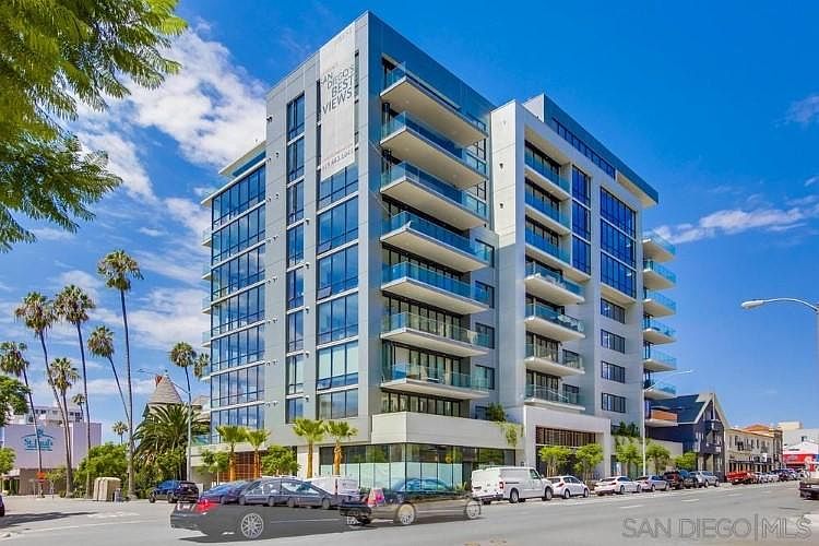 1st image of 2604 5th Ave #403