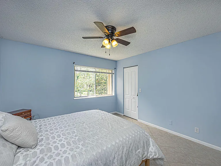 539 Shady Pine Way — Photo 19