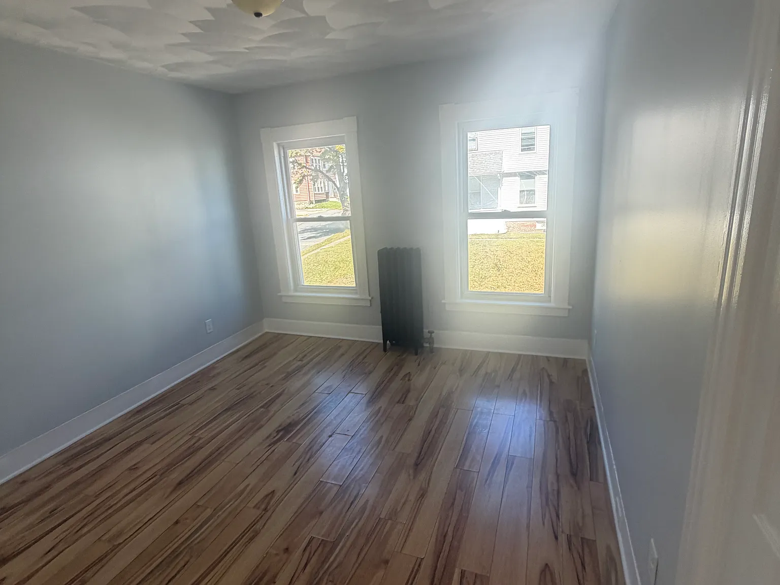 4 bed, $2,200 — Photo 4