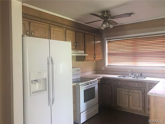 4th image of 105 Rolling Hills Dr