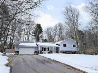 49 S Tracie Ln, Marquette, MI 49855