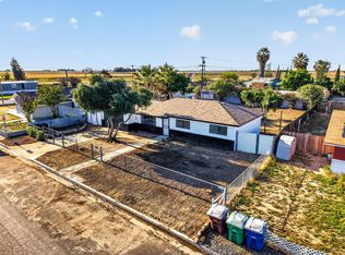 20372 1st St, Stratford, CA 93266