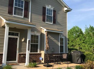 11009 Oak Grove Cir, Saint Paul, MN 55129