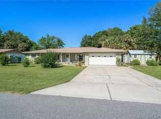 414 N Michaelmas Ter, Crystal River, FL 34429