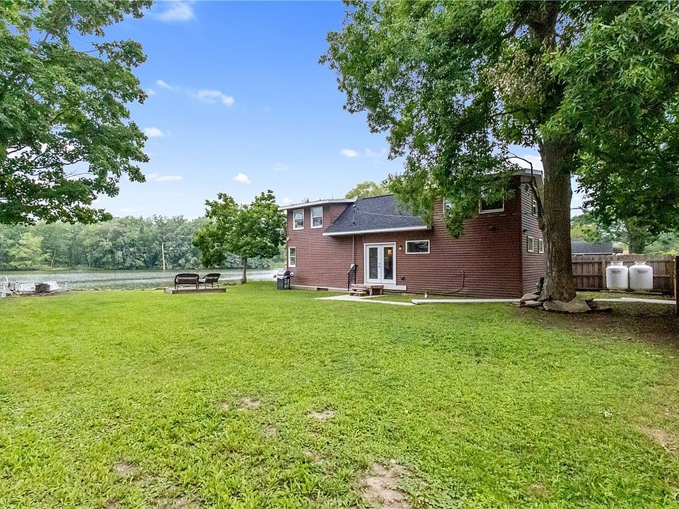 1st image of 1082 Lynch Rd