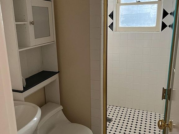 4th image of 9406 Alto Dr