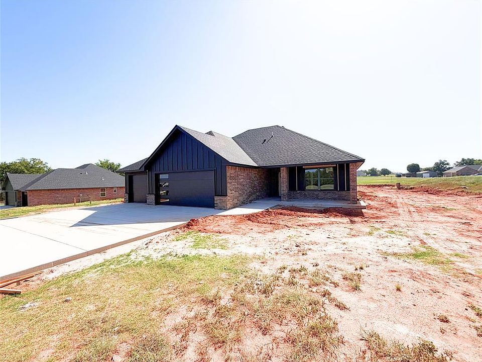 1st image of 2213 Winter Ridge Rd