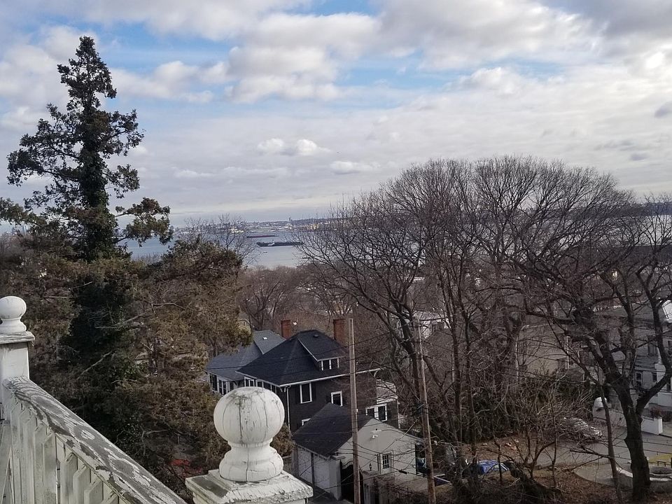 2nd image of 60 Marion Ave