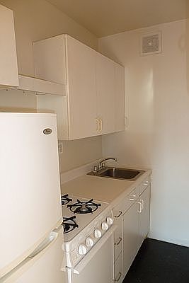 2nd image of 551 W 148th St #7