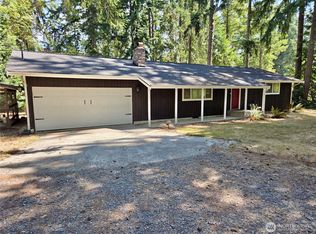 31719 41st Ave E, Eatonville, WA 98328