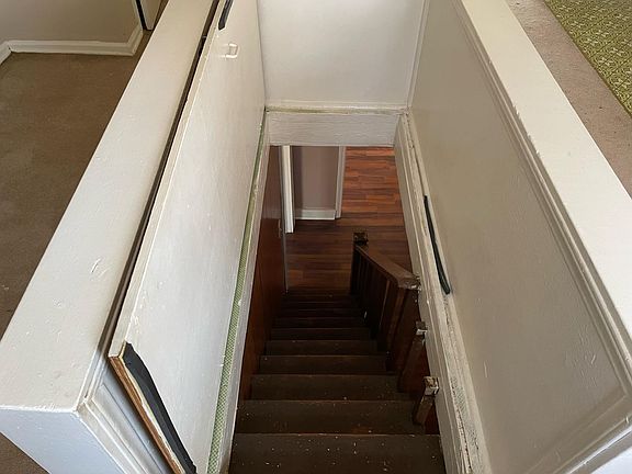 4th image of 1209 Hickory Ave