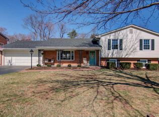 5319 Luwana Dr, Roanoke, VA 24018