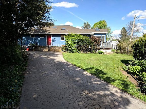 2nd image of 1477 Cromer Dr