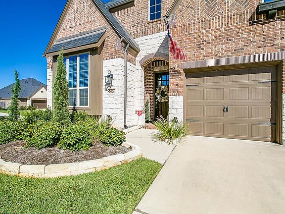 4th image of 29326 Wood Lily Dr