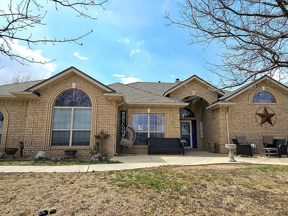 2nd image of 17250 Valley Lake Dr