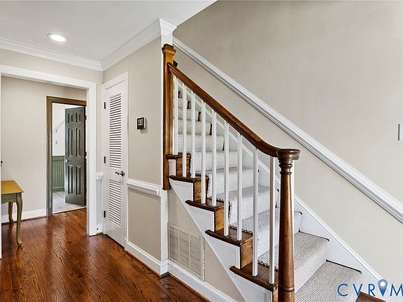 5th image of 3731 Drakeshire Rd