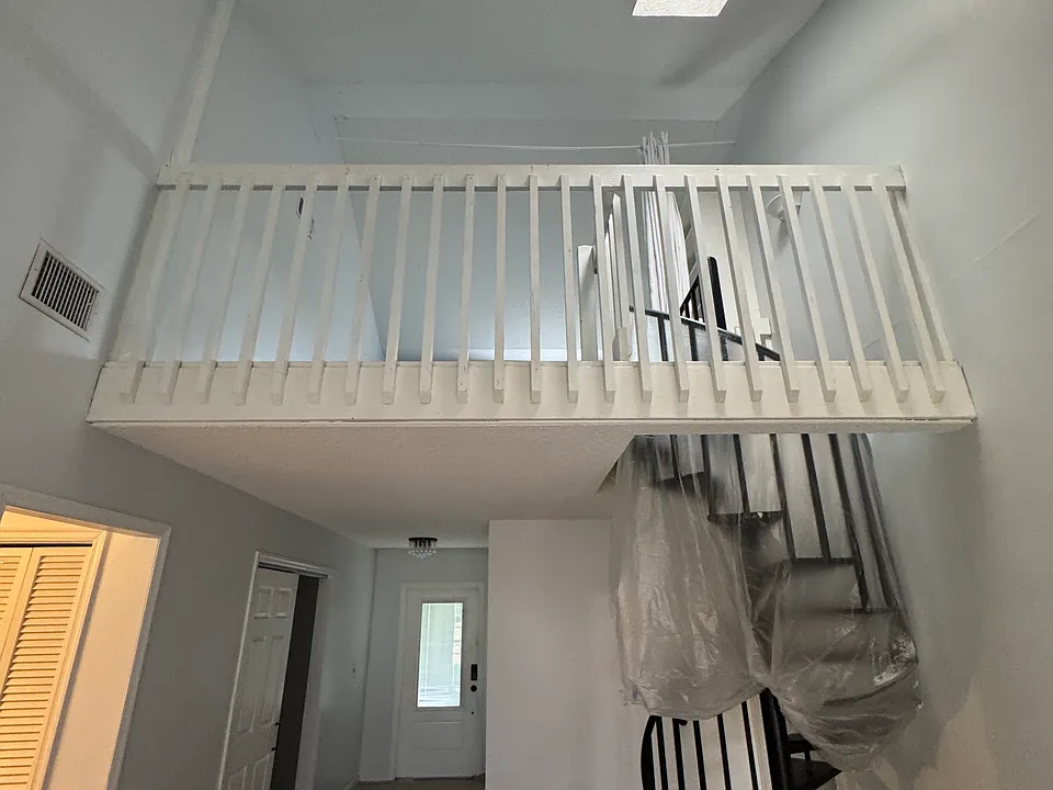 121 Beaumont Ln