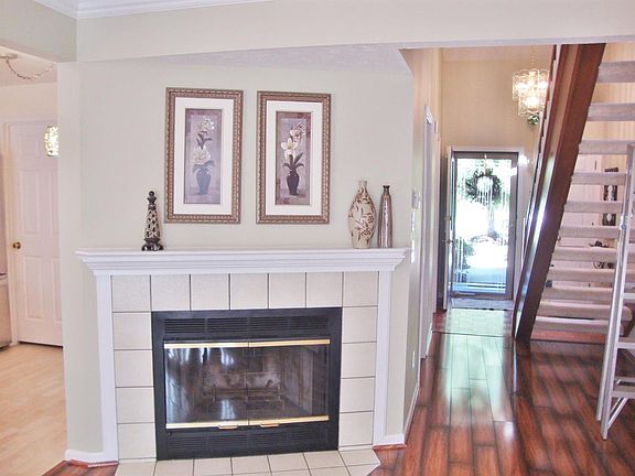 3rd image of 4962 Lord Alfred Ct