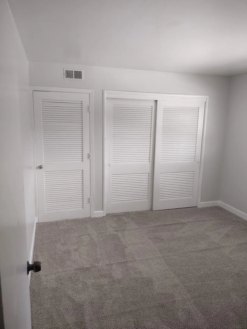 Arcadia Apartments — Photo 1
