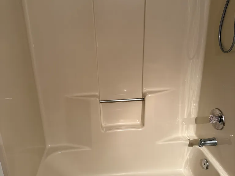 20 Minuteman Ct — Photo 9