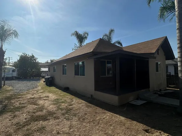 415 E Race Avenue, Visalia, CA 93291