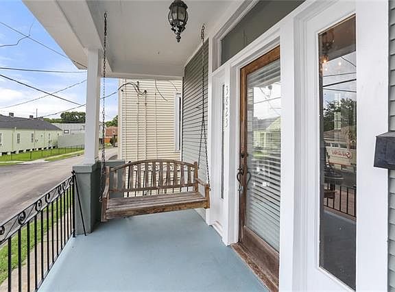 2nd image of 3823 Dryades St