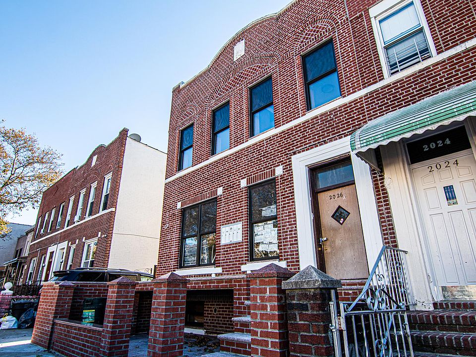 1st image of 2026 77th St APT 1