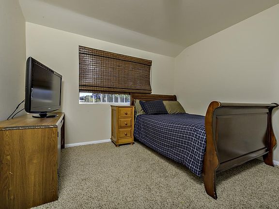 3rd image of 1154 Waxwing Dr