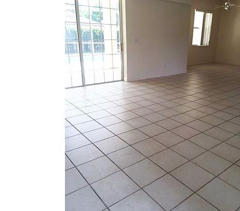 4th image of 5970 Sonnet Ct