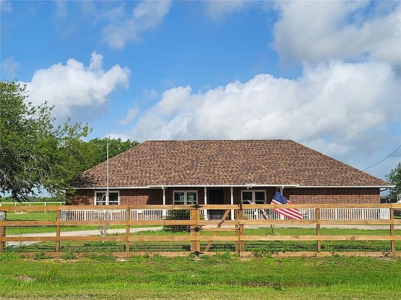 2nd image of 3893 County Road 61