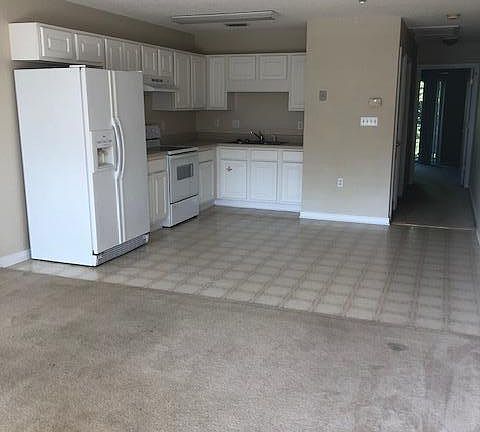 4th image of 772 Rockport Ct #8