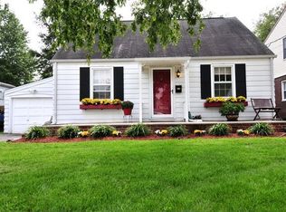 92 Vreeland Ave, Bergenfield, NJ 07621
