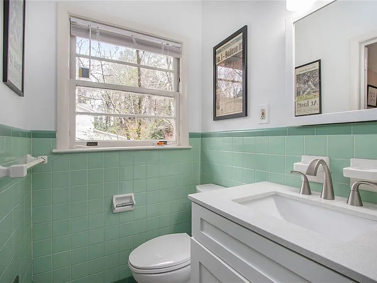 3873 Land O Lakes Dr NE — Photo 25