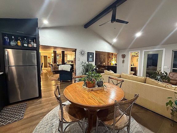 3rd image of 11116 Bristol Ct
