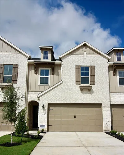 6542 Scarlet Pond Ln Photo 1